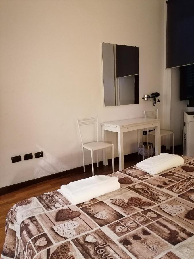 Clarahouse Hotel Rome Bagian luar foto